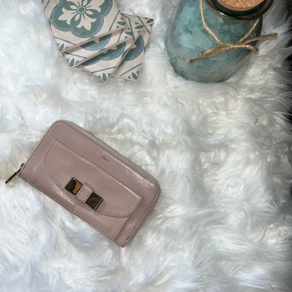 Chloe Pink blush bow wallet - Picture 3 of 9